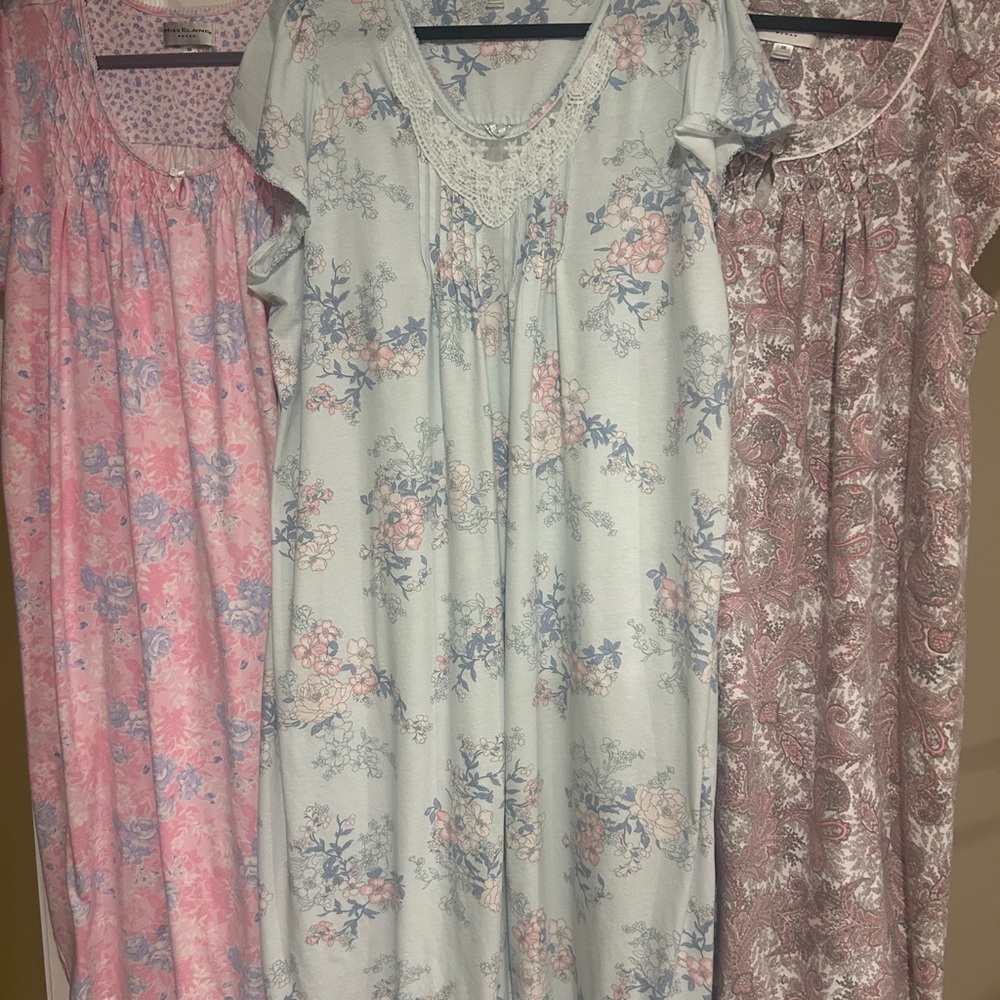 3X Miss Elaine Trio of Cottonessa Floral Nightgowns EUC